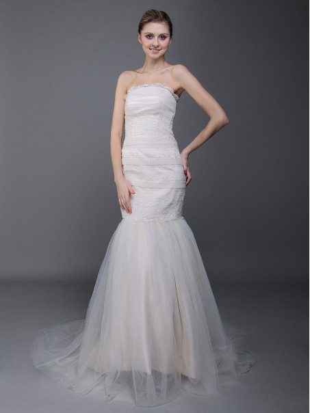 Trumpet/Mermaid Strapless Tulle Wedding Dresses 00101018