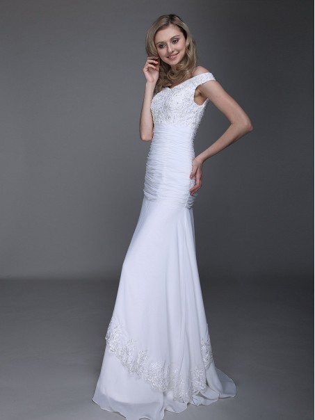 Sheath/Column Off-the-shoulder Chiffon Wedding Dresses 00101024