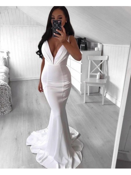 Long White Mermaid Spaghetti Straps Bridesmaid Dresses 902341
