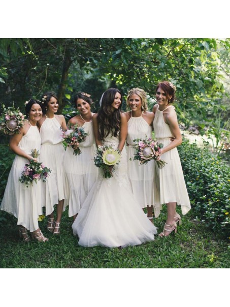 Asymmetrical White Chiffon Bridesmaid Dresses 902443