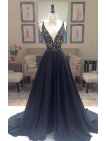 A-Line Long Black Lace V-Neck Prom Dresses Party Evening Gowns 99602384